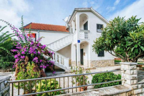Гостиница Apartment in Petrcane/Zadar Riviera 7842  Петркане